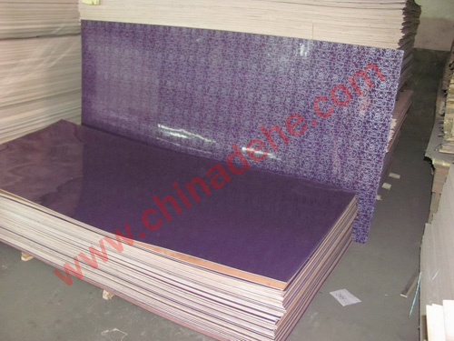 Pilyester Plywood